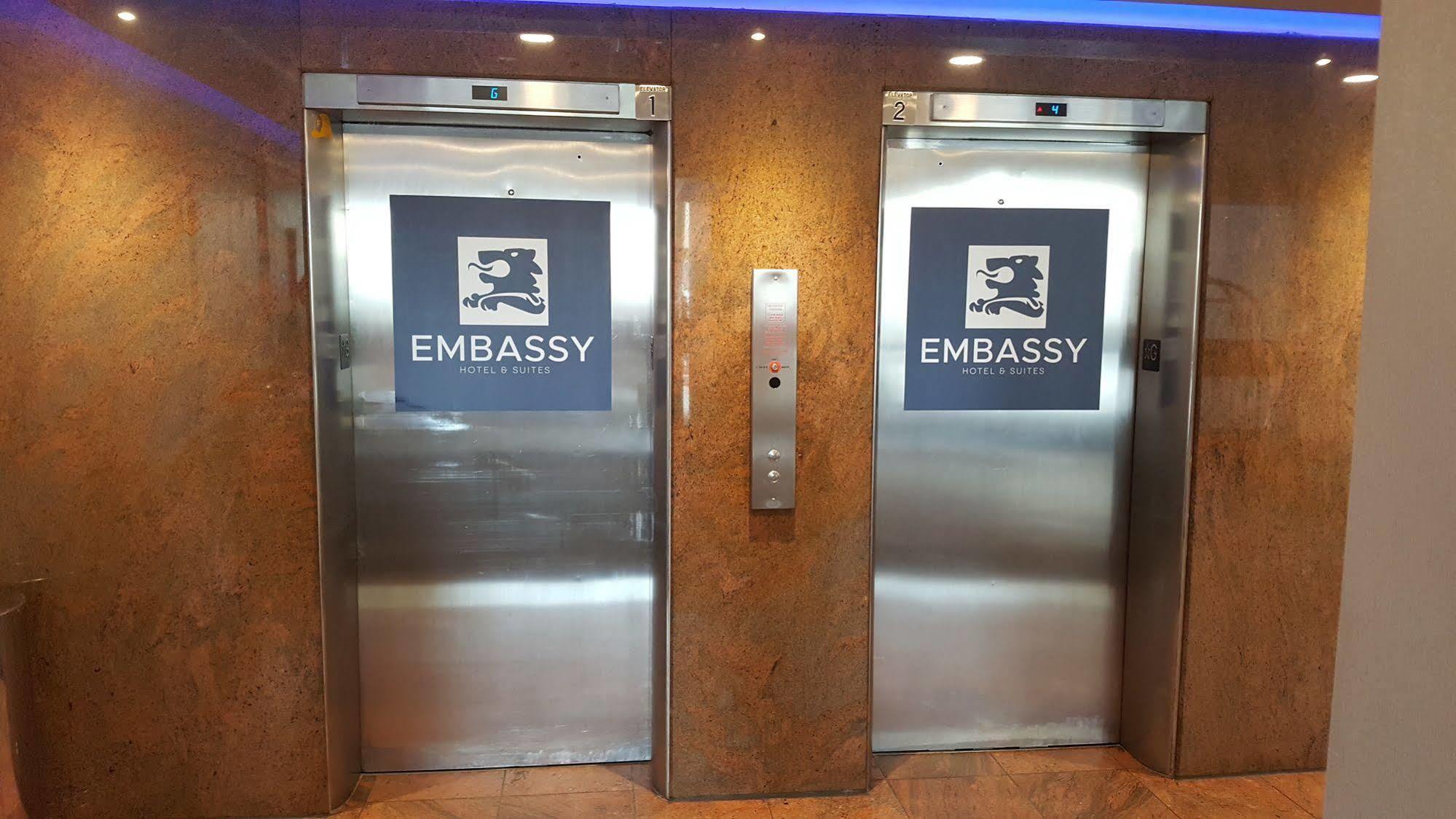 Ottawa Embassy Hotel & Suites Zewnętrze zdjęcie