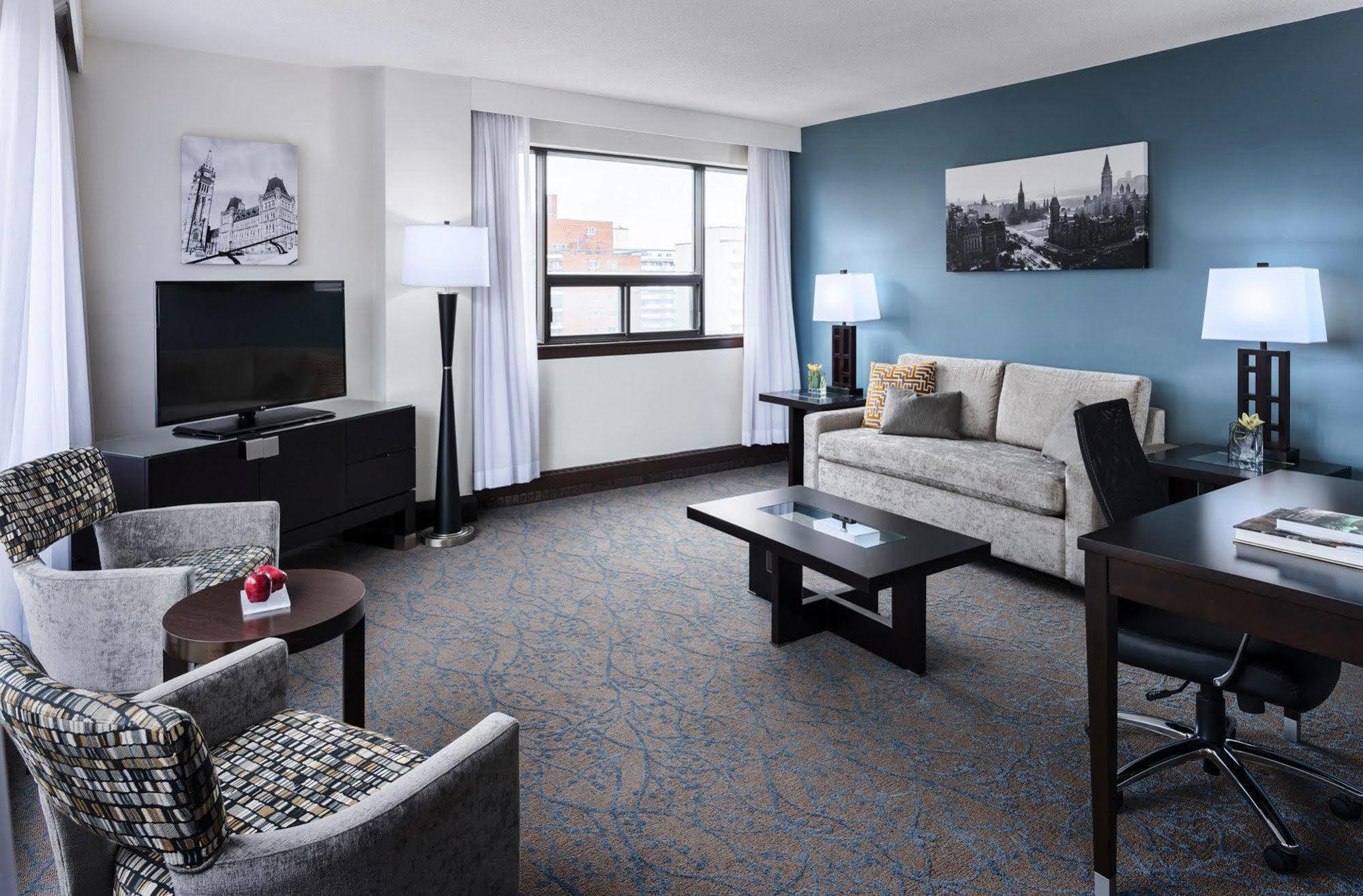 Ottawa Embassy Hotel & Suites Zewnętrze zdjęcie